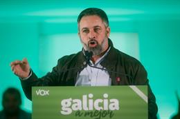 El líder de VOX, Santiago Abascal, interviene durante un acto de campaña de VOX