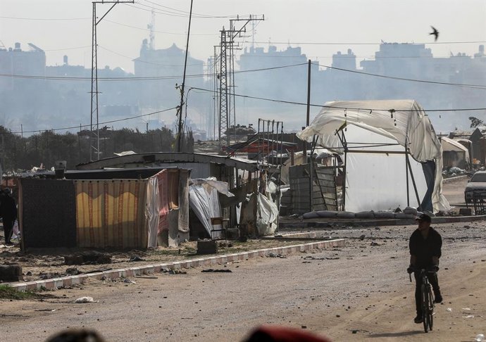 KHAN YOUNIS, Jan. 23, 2024  -- This photo taken on Jan. 23, 2024 shows a view of the southern Gaza Strip city of Khan Younis.   Israeli forces have intensified their assault on the southern Gaza Strip city of Khan Younis, storming medical centers and ki