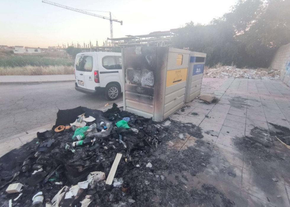 Contenedores incendiados