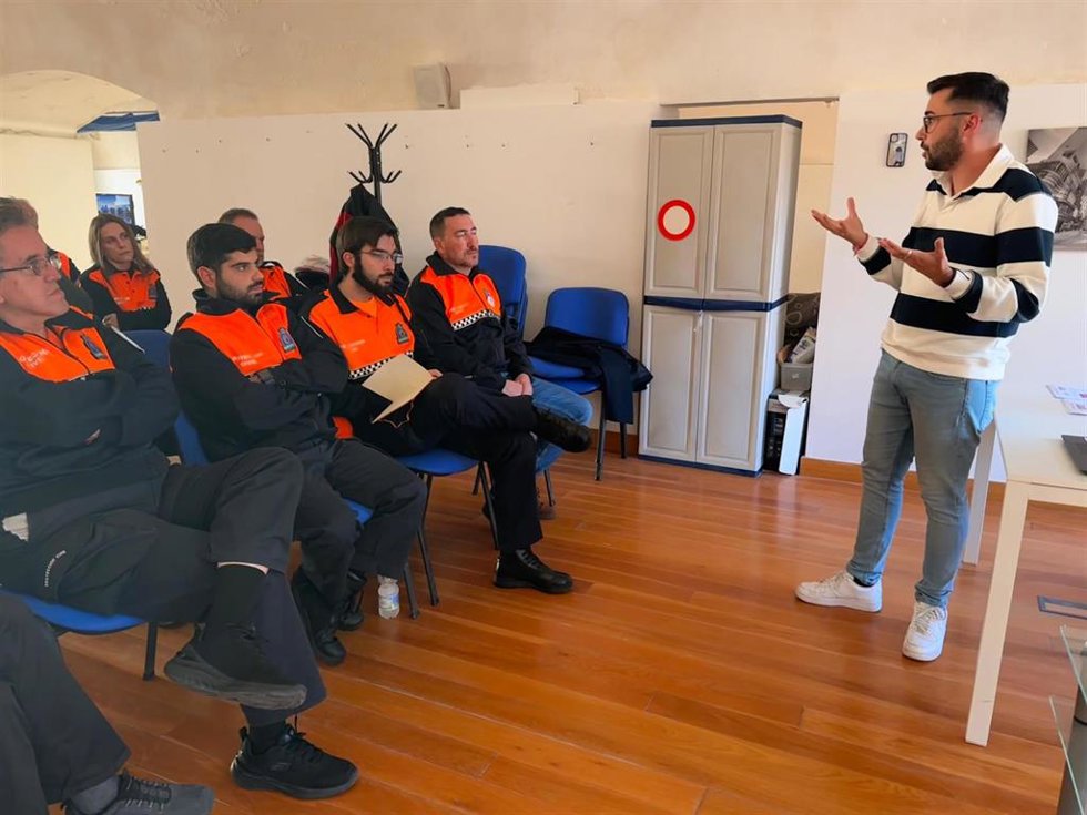 Acción de formación al personal de Protección Civil