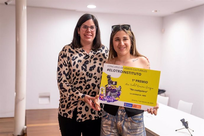 Entrega de premios del concurso de vídeos culturales #ElOtroInstituto del IEA