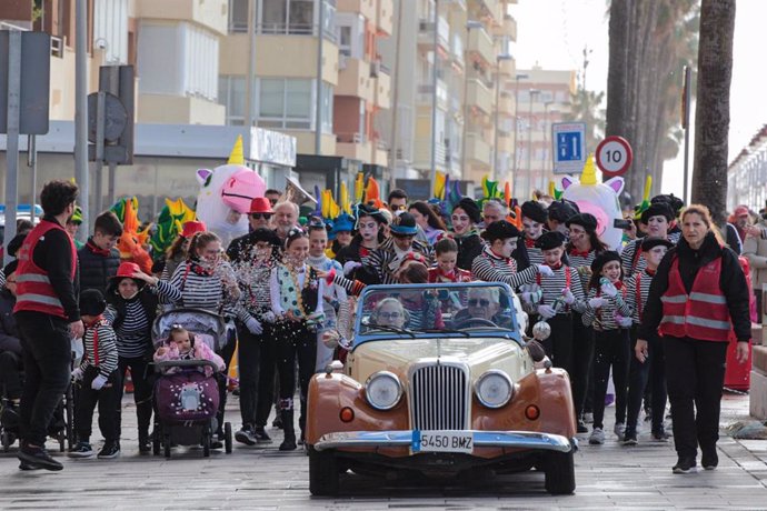 Cádiz pospone el pregón de su carnaval infantil