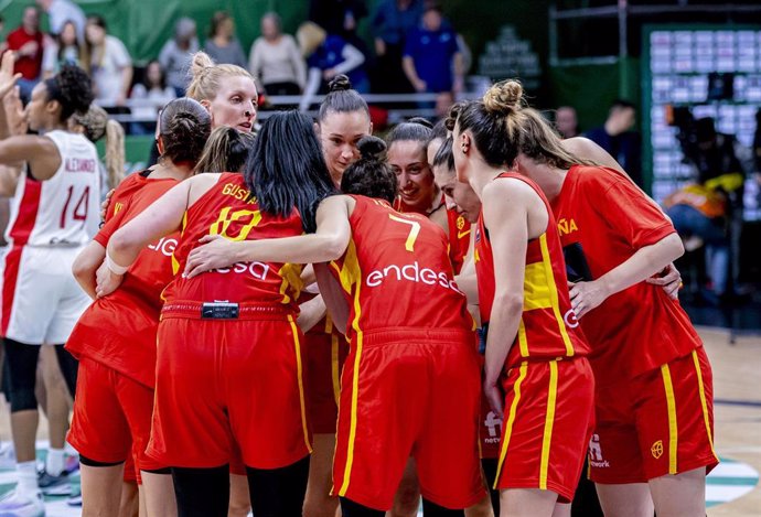 La selección española femenina de baloncesto