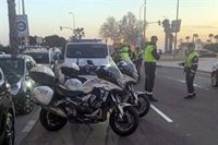 Policía Local efectúa varios controles de vehículos y conductores en Palma, con el fin de aumentar la seguridad vial