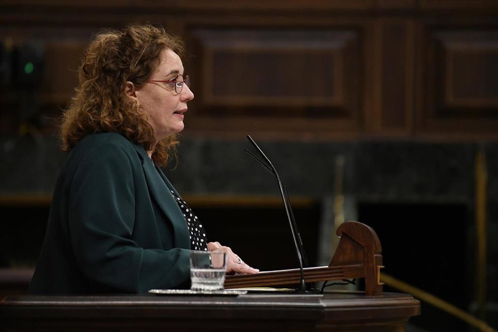 La diputada de ERC, Inés Granollers, durante una sesión plenaria en el Congreso de los Diputados, a 6 de febrero de 2024, en Madrid (España). El Pleno del Congreso de los Diputados celebra hoy el primer pleno ordinario del nuevo periodo de sesiones, con