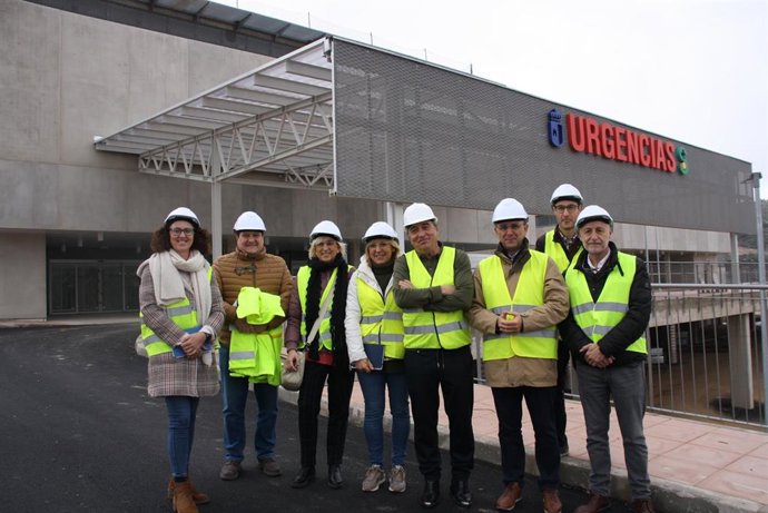 Visita del gerente del Área Integrada de Cuenca, José Antonio Ballesteros, al nuevo hospital de la ciudad.