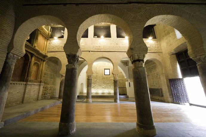 Archivo - Iglesia de San Sebastián en Toledo.