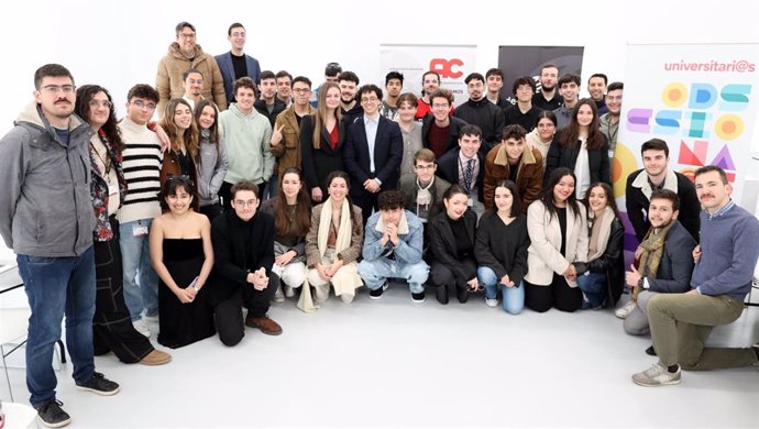 Archivo - La UMU reúne en 'Universitari@s ODSesionad@s' a unos 80 jóvenes de toda España para debatir sobre el trabajo decente