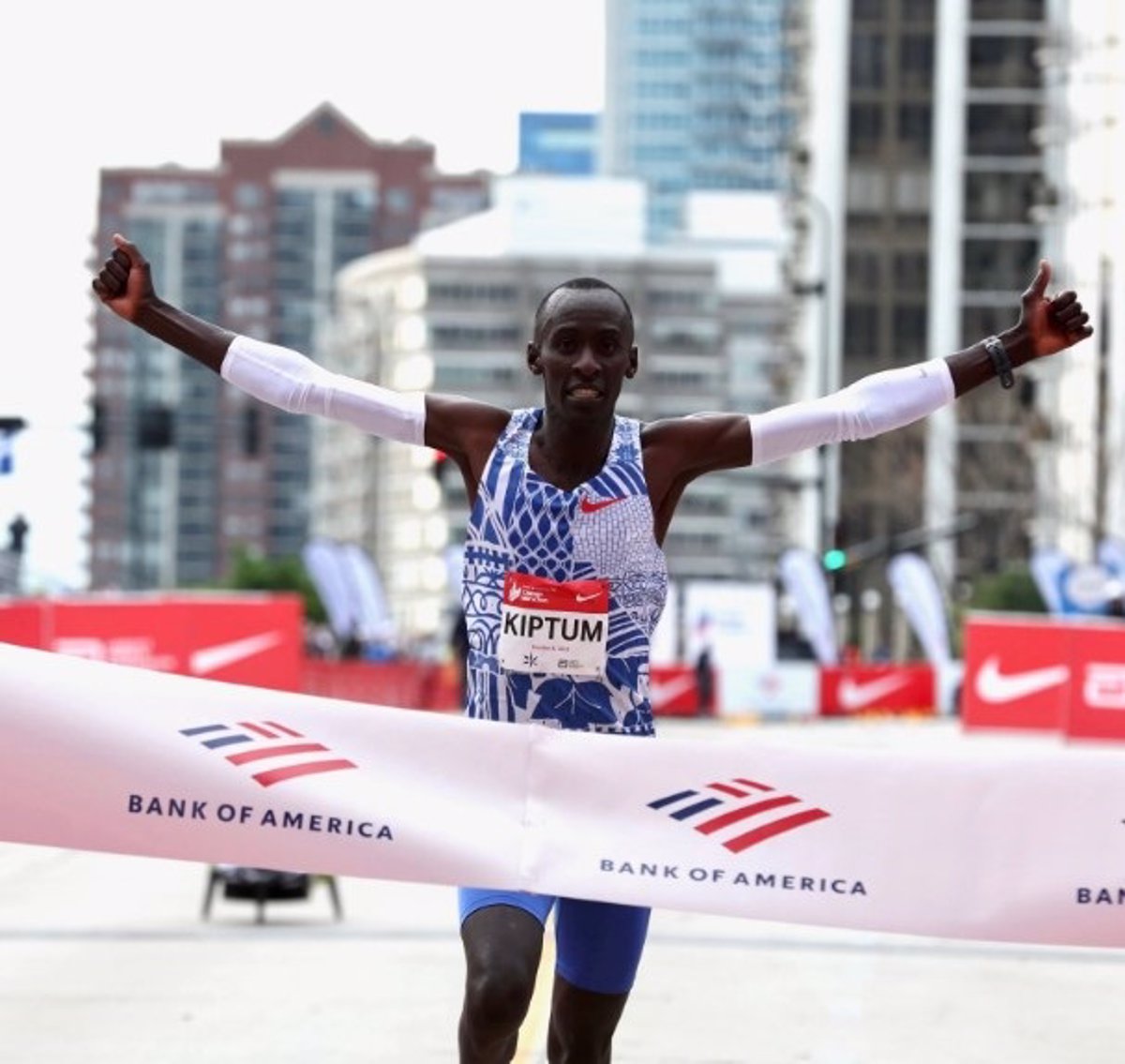Kelvin Kiptum, world marathon record holder, dies