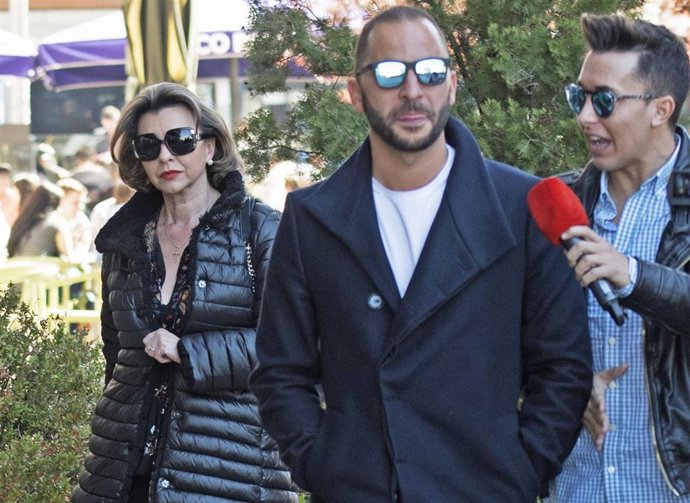 Archivo - Antonio Tejado y su madre, María José