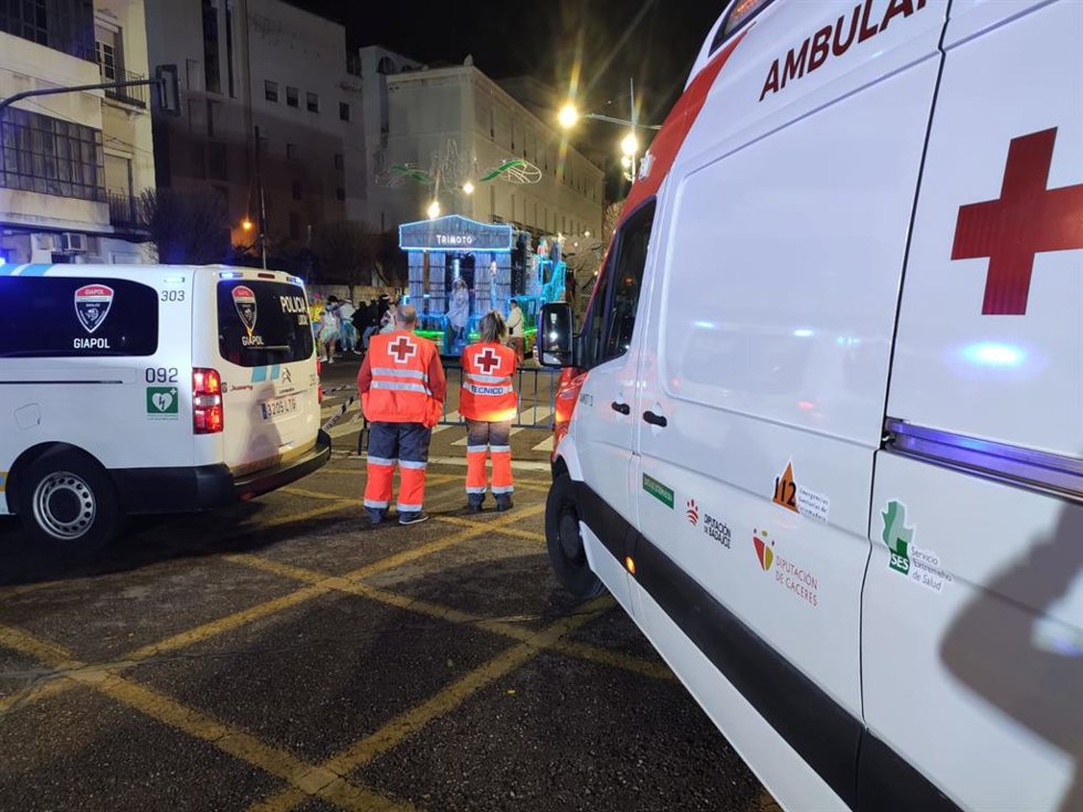 Efectivos de Cruz Roja trabajan este Viernes de Carnaval en Badajoz