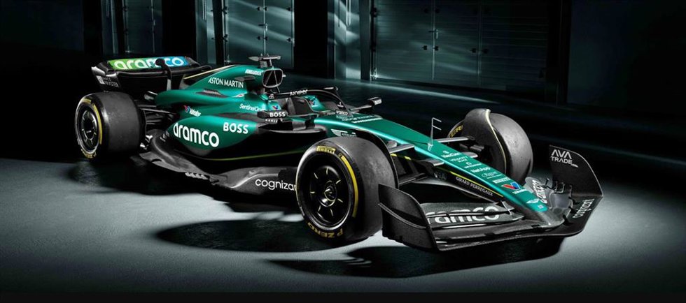 El equipo de F1 Aston Martin presenta el AMR24.
