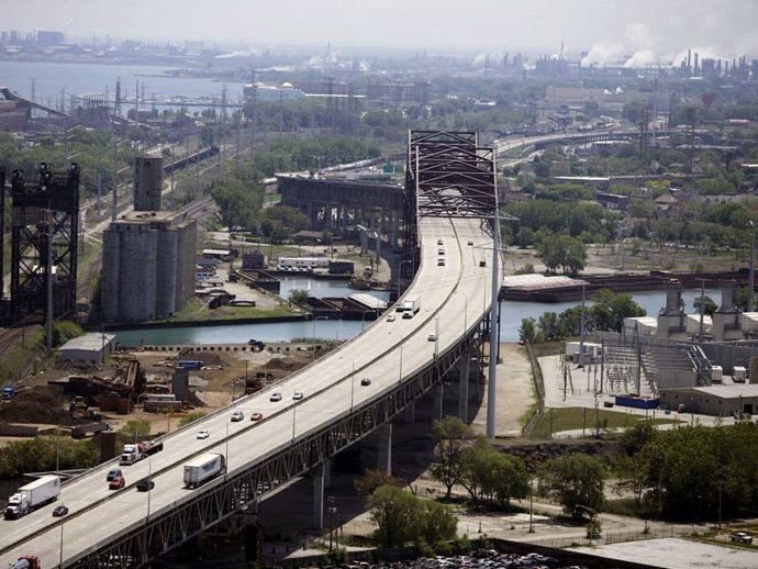 Archivo - Autopista Chicago Skyway de Ferrovial en Estados Unidos