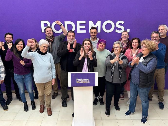 La coordinadora de Podemos en Baleares, Lucía Muñoz, tras el primer Consejo Ciudadano de la formación.