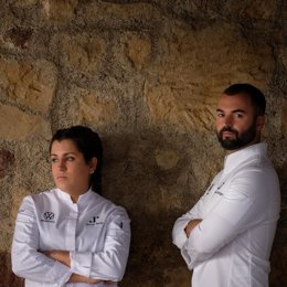 La chef Rocío Parra y su esposo, Alberto Rodríguez, encargado de la sala en el restaurante salmantino En la Parra, Mejor restaurante en los Premios Castilla y León de Gastronomía.