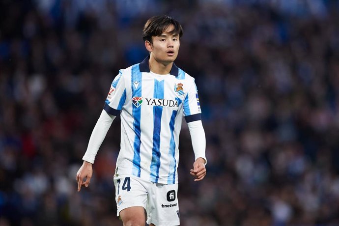 Archivo - Takefusa Kubo of Real Sociedad looks on during the LaLiga EA Sports match between Real Sociedad and Real Betis Balompie at Reale Arena on December 17, 2023, in San Sebastian, Spain.