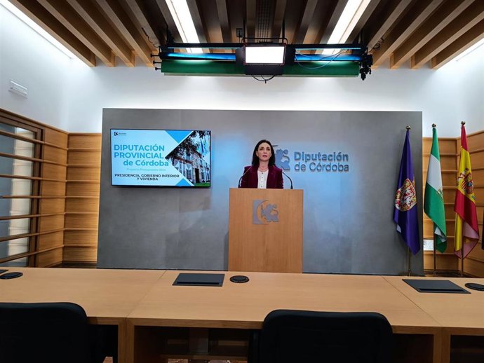 La delegada de Presidencia, Gobierno Interior y Vivienda de la Diputación de Córdoba, Marta Siles.