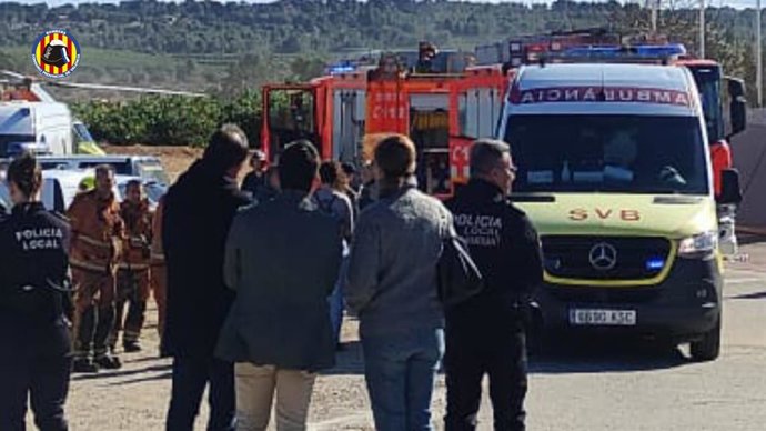 Una persona ferida després de l'incendi d'una caseta en una pirotcnia de Vilamarxant