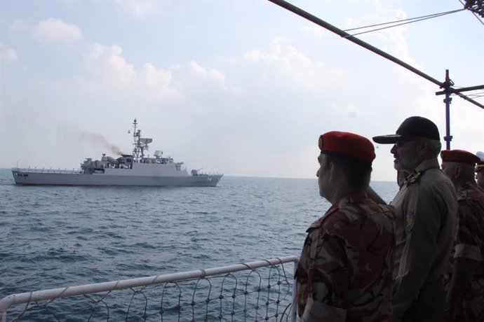 Archivo - November 30, 2023, Strait of Hormuz, Northern Indian Ocean, Iran: Iran and Oman have jointly held a daylong maritime rescue and relief exercise in the northern Indian Ocean and the Strait of Hormuz. Combat vessels and flight units of the naval