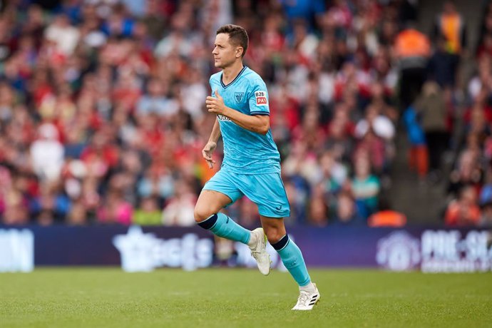 Archivo - Ander Herrera of Athletic Club in action during the pre-season friendly match between Manchester United and Athletic Club at Aviva Stadium on August 6, 2023, in Dublin, Ireland.