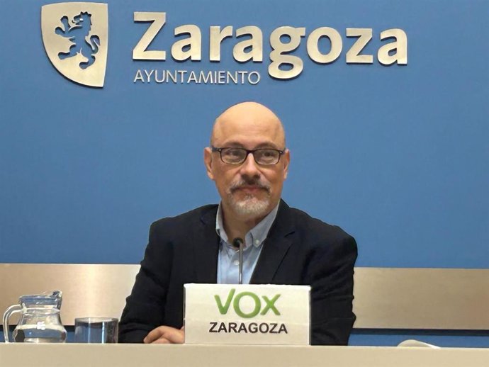 El concejal de VOX en el Ayuntamiento de Zaragoza, David Flores
