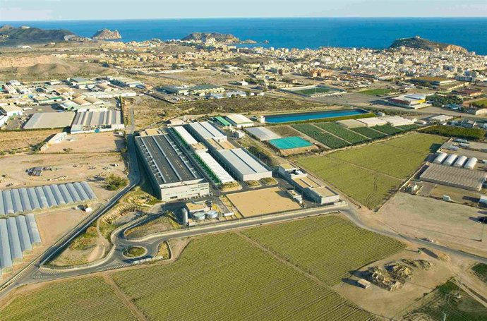 Vista aérea de la desaladora de Águilas