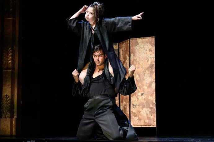 Archivo - Danza inclusiva de Franois Chaignaud y Tnia Carvalho.