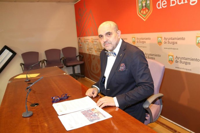 El Asador de Aranda se convertirá en 24 meses en un centro para la puesta en valor de la gastronomía local. En la foto, el concejal de Turismo del Ayuntamiento de Burgos, Fernando de la Varga.