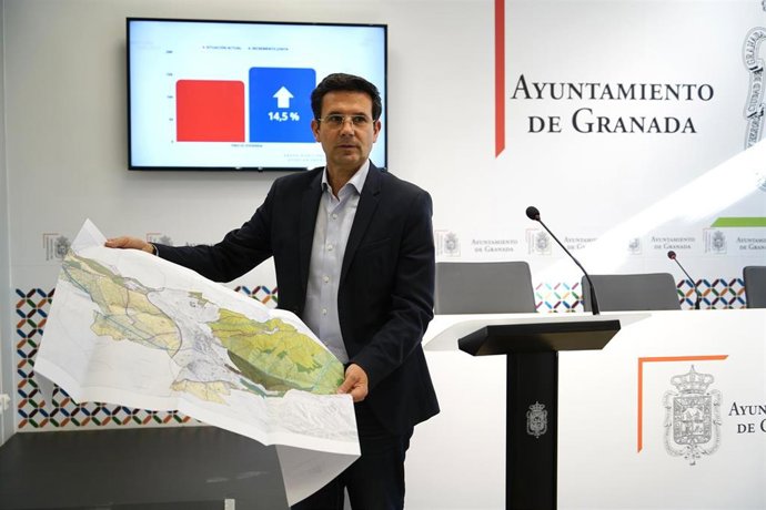 Paco Cuenca, en rueda de prensa este martes