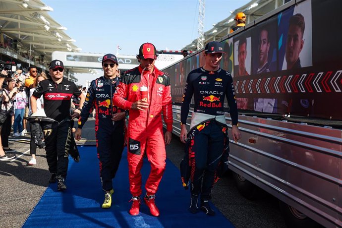 Archivo - BOTTAS Valtteri (fin), Alfa Romeo F1 Team Stake C43, PEREZ Sergio (mex), Red Bull Racing RB19, SAINZ Carlos (spa), Scuderia Ferrari SF-23, VERSTAPPEN Max (ned), Red Bull Racing RB19, portrait during the 2023 Formula 1 Etihad Airways Abu Dhabi 