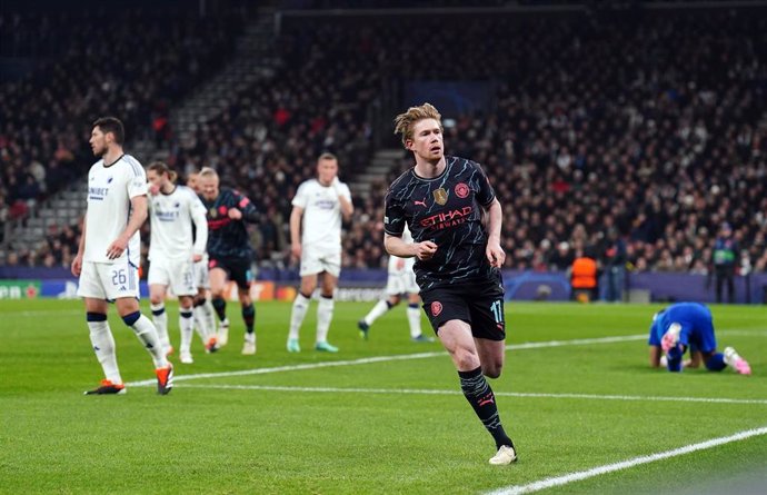 Kevin De Bruyne celebra su gol en el Copenhague-Manchester City