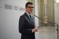 Bolaños cree que lo relevado por Feijóo es "la punta del iceberg" de lo que ofreció a Junts