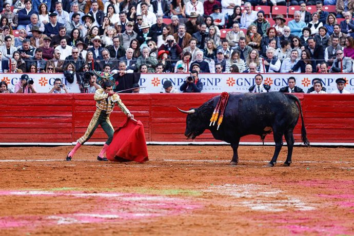 Corrida de toros en Plaza México, en Ciudad de México