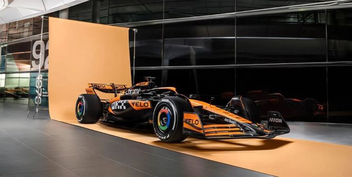 El MCL38, nuevo monoplaza de McLaren para el Mundial de F1 de 2024.