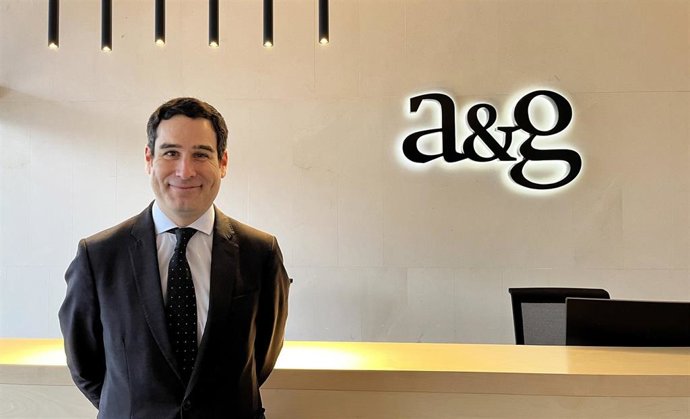 A&G incorpora a Martín-Simo como responsable de relación con inversores de productos alternativos.