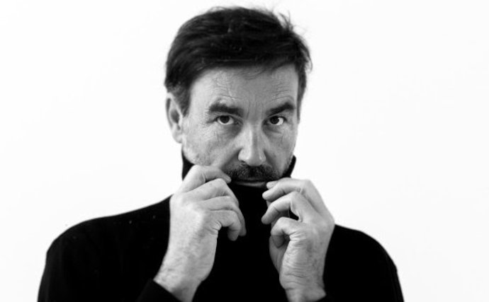 Retrato promocional del músico valenciano scar Briz