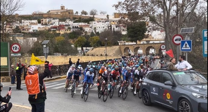 Archivo - La Vuelta Ciclista Andalucía 'Ruta del Sol', en imagen de archivo