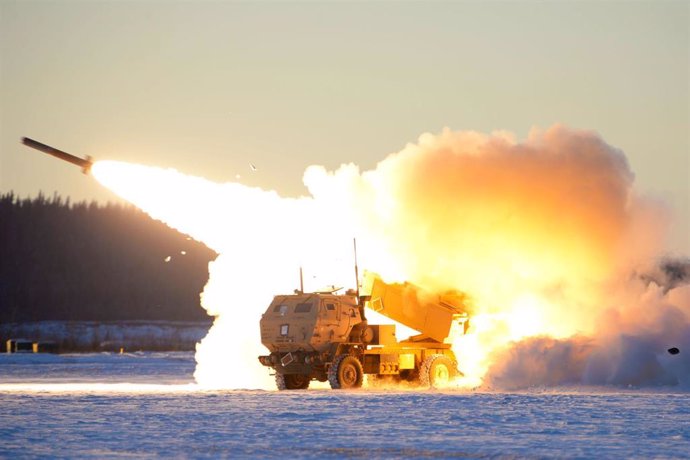 Archivo - Sistema HIMARS de lanzamientos multicohetes en Ucrania