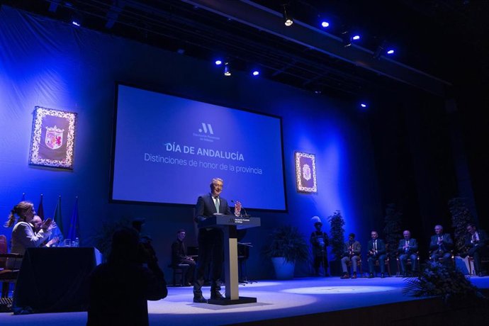 El presidente de la Diputación provincial, Francisco Salado, en la entrega de los premios 'M de Málaga' de 2023.