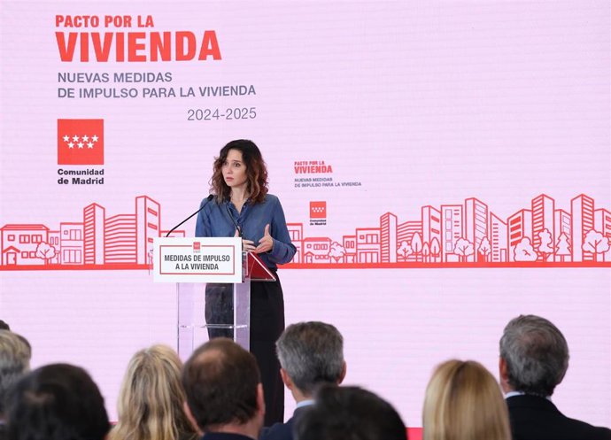 La presidenta de la Comunidad de Madrid, Isabel Díaz Ayuso, presenta las líneas estratégicas del Pacto Regional por la Vivienda este miércoles en Madrid.