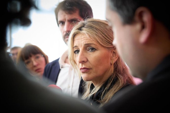 La vicepresidenta segunda del Gobierno y líder de Sumar, Yolanda Díaz, ofrece declaraciones tras su reunión con distintas asociaciones del sector de la cultura y audiovisual, en la Sala María de Maeztu de la Fundación Ortega Marañón, a 14 de febrero de 