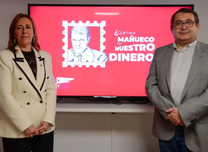 Los procuradores Rosa Rubio y Juan Luis Cepa en Salamanca