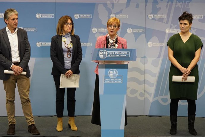 El decálogo ha sido presentado por la consejera de Desarrollo Económico y los responsables forales con competencias sobre el sector primario