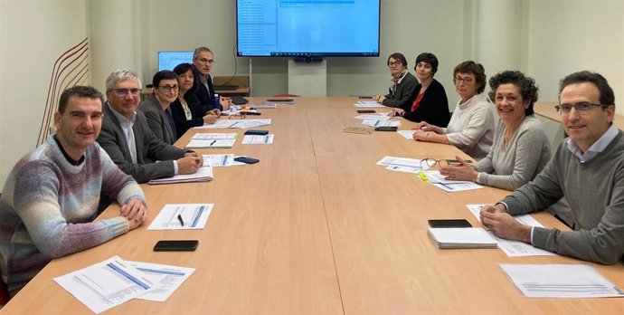 Reunión de la comisión mixta entre Salud y Educación.