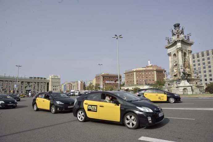 Archivo - Taxis a Barcelona