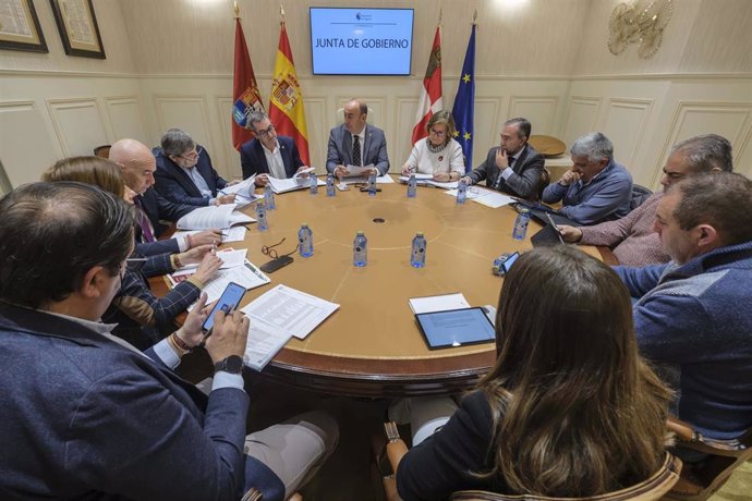 Un momento de la Junta de Gobierno de la Diputación de Segovia.
