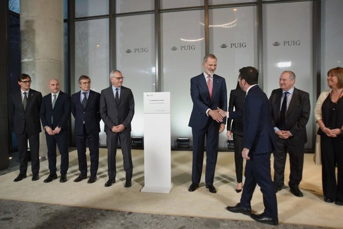 El Rei i Aragons se saluden durant l'acte