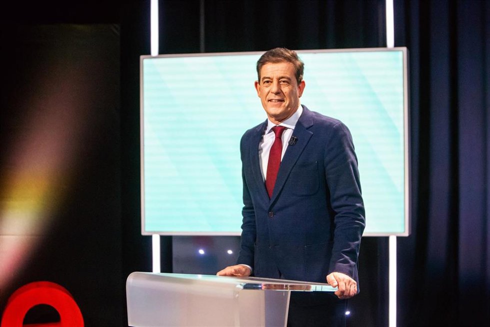 San Marcos, (Santiago),14.02.24. Debate en los estudios de TVE en Santiago de Compostela entre la candidata del Bloque Nacionalista Galego BNG, Ana Pontón, y el candidato del PSOE José Ramón Gómez Besteiro.   Fotos: Agostiño Iglesias