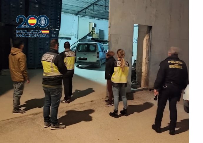 Operación contra la explotación de ciudadanos extranjeros en situación de vulnerabilidad en una finca situada en Beniel (Murcia)
