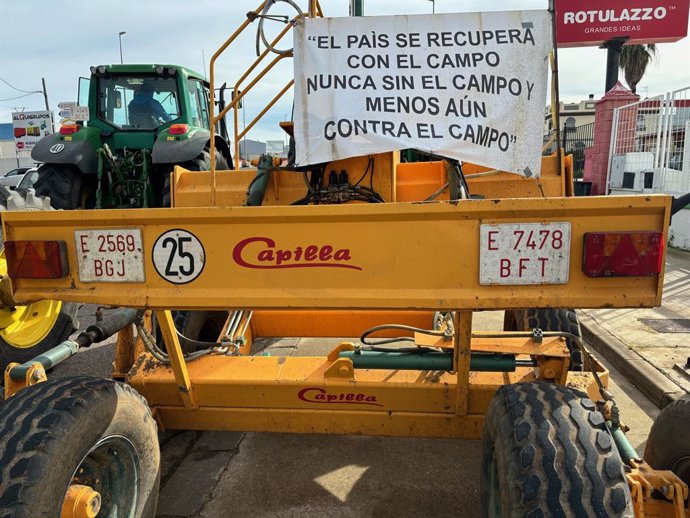 Tractorada en Almendralejo